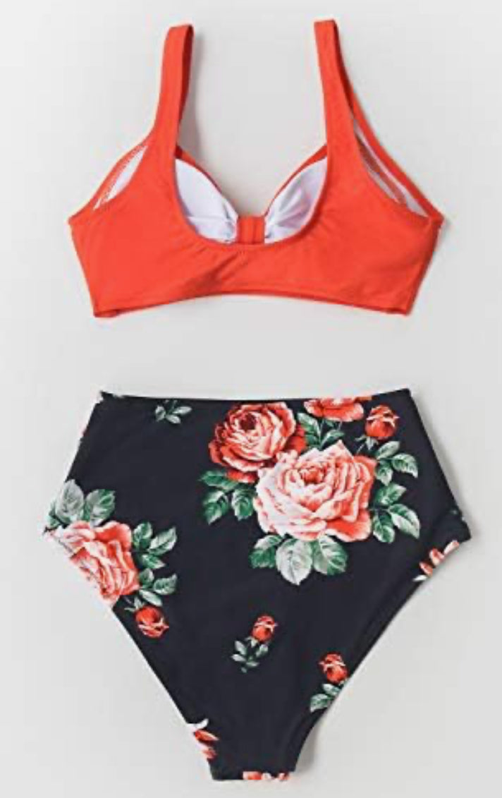 CUPSHE Bikini Swimsuit for Women Two Piece Swimsuit High Waist Knot Wide Straps