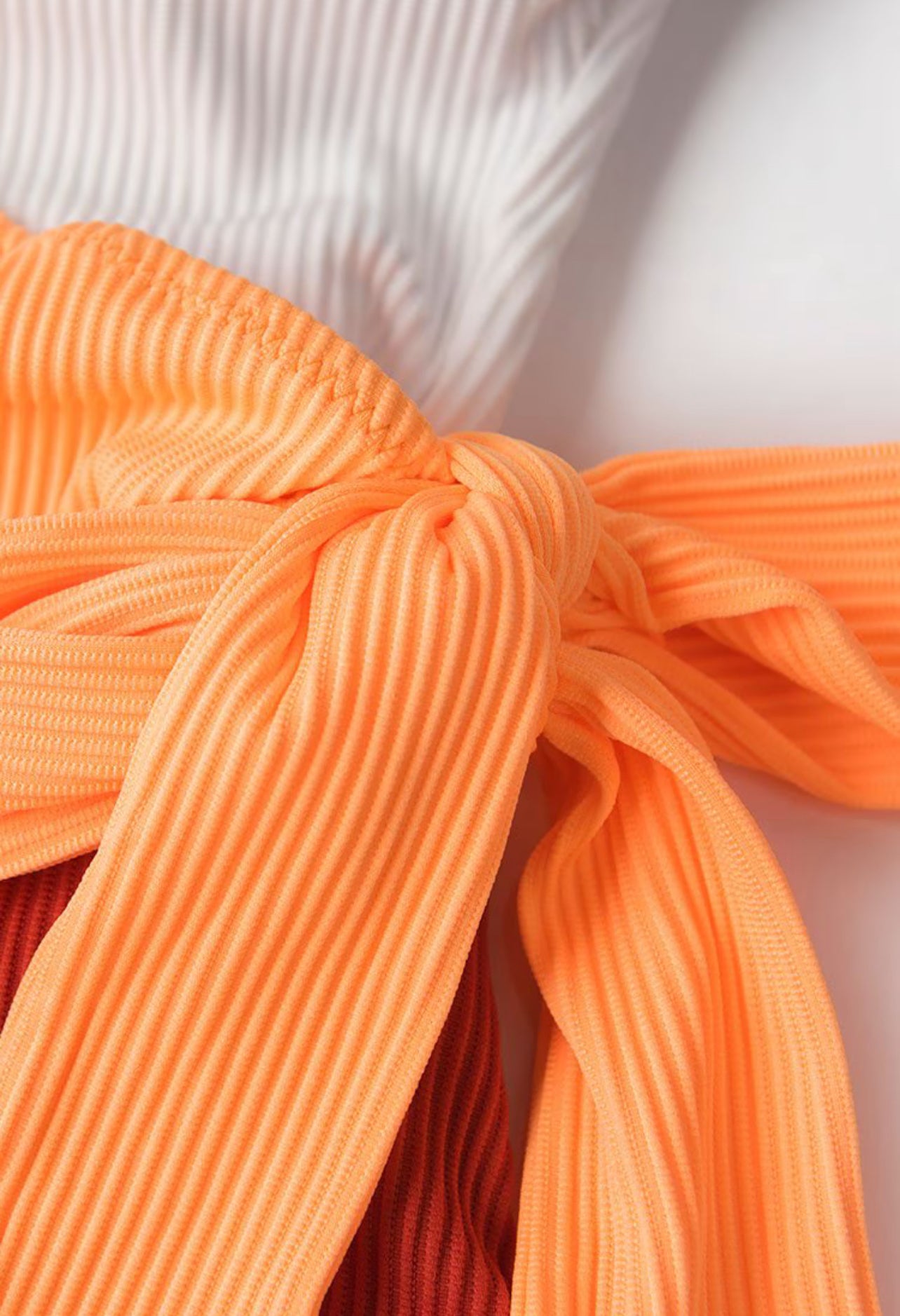 CUPSHE Colorblock Plunging One Piece Swimsuit