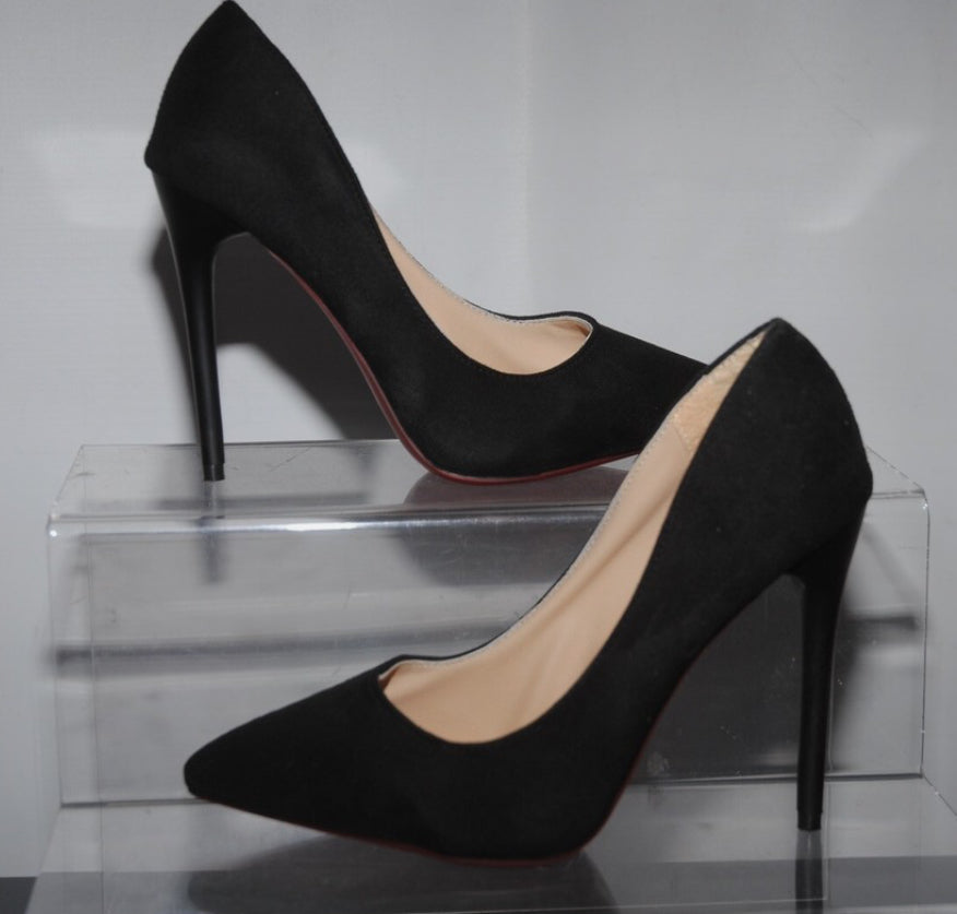 Women's Pointed Toe High Heel size 6