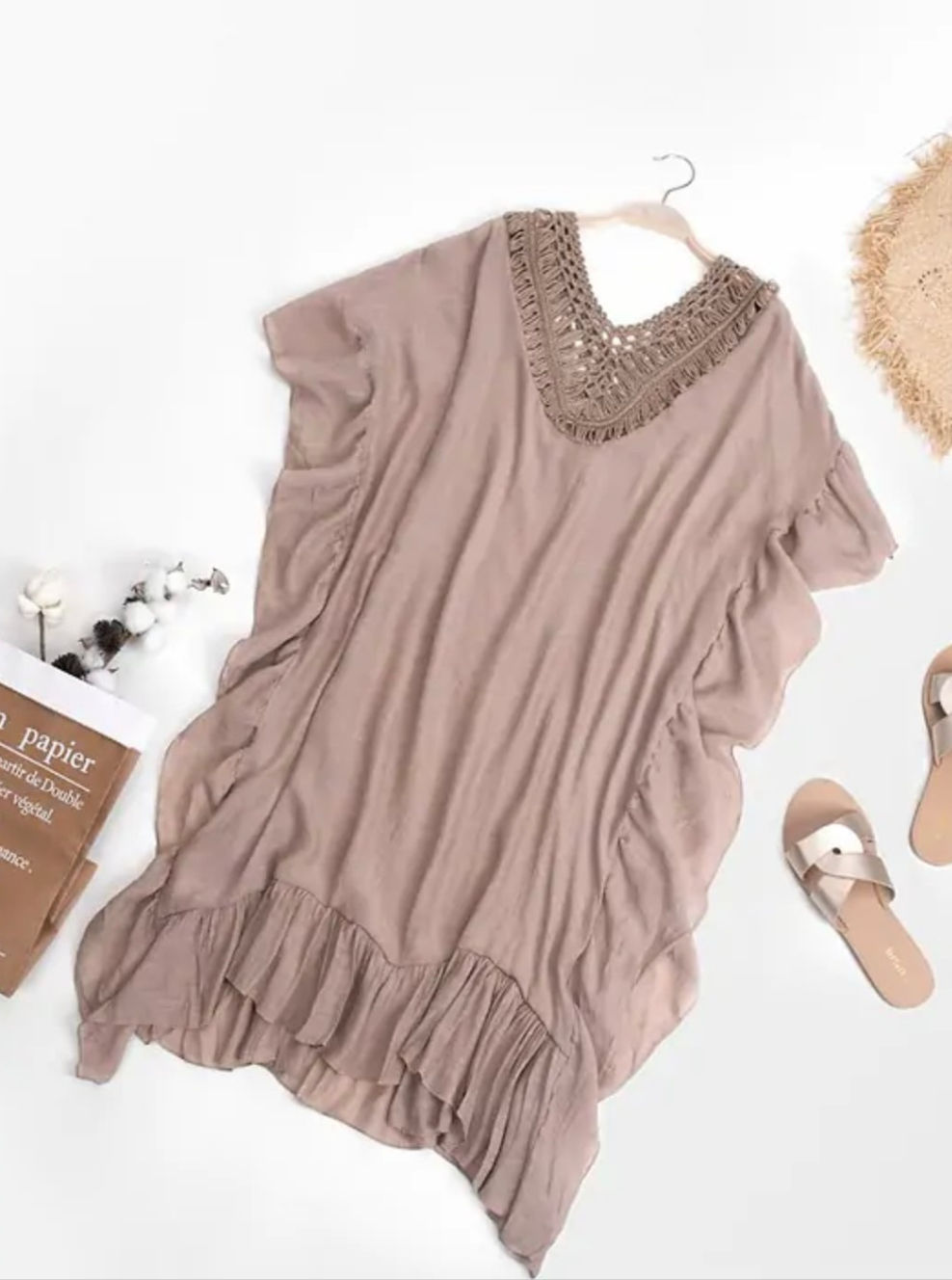 CUPSHE Jacquelyn beige crochet trim beach cover up