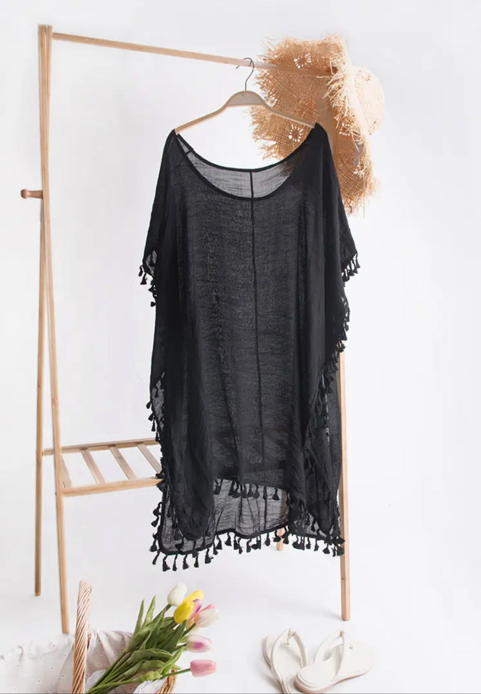 CUPSHE Abbie round neck black tassle beach cover up