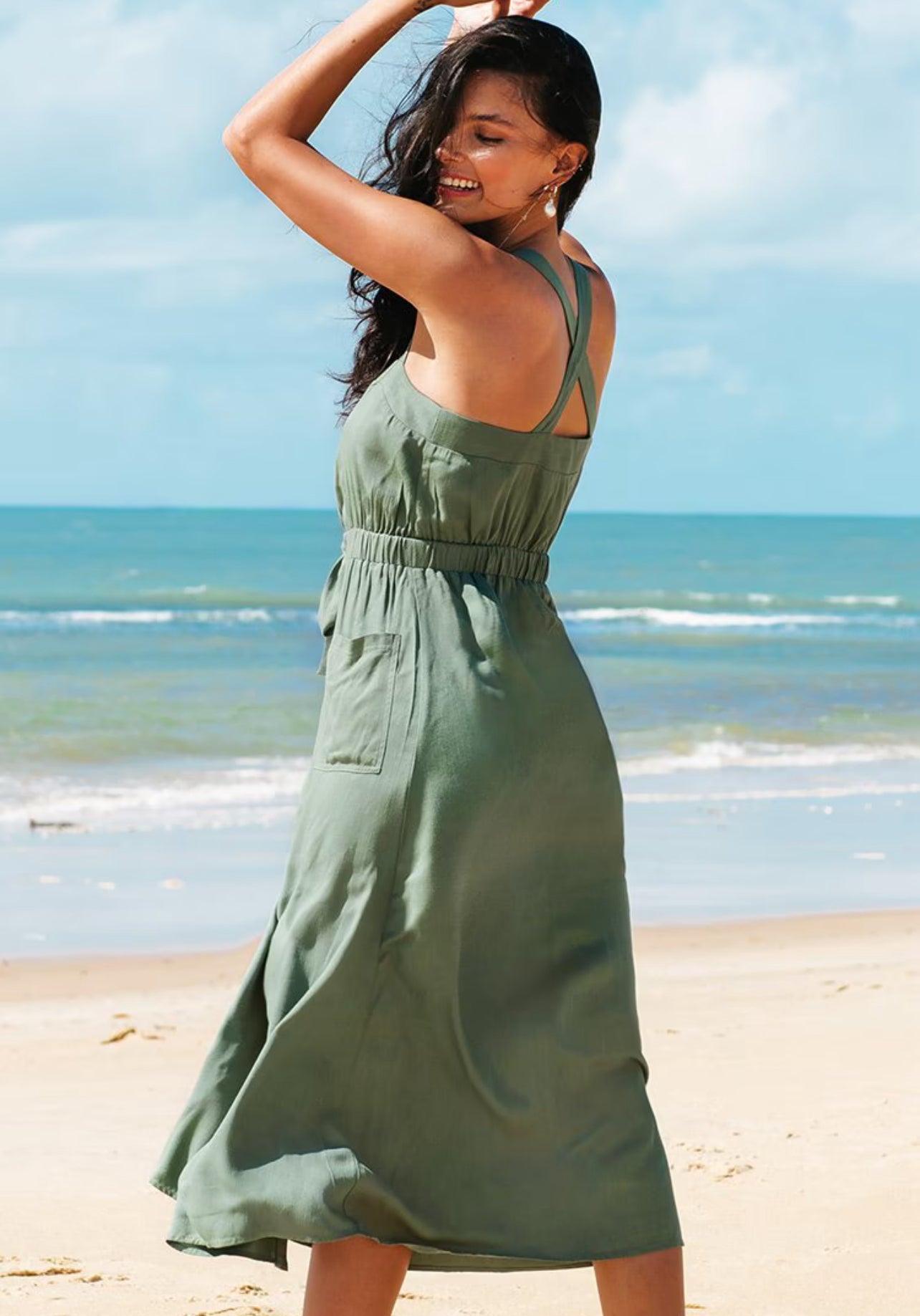 CUPSHE Women’s Dress with wide straps and buttons