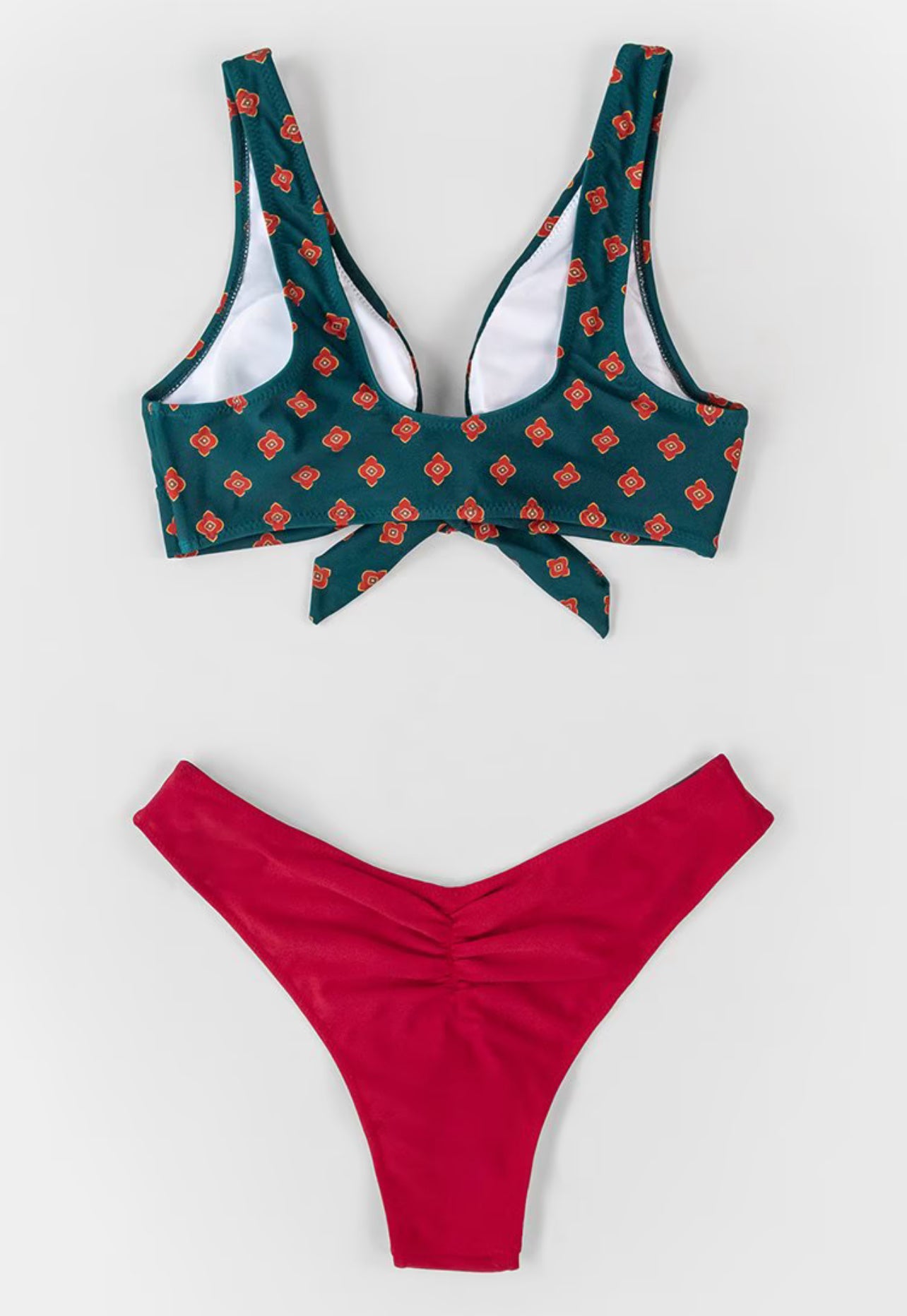 CUPSHE Women’s Retro Mini Floral V-neck Bikini