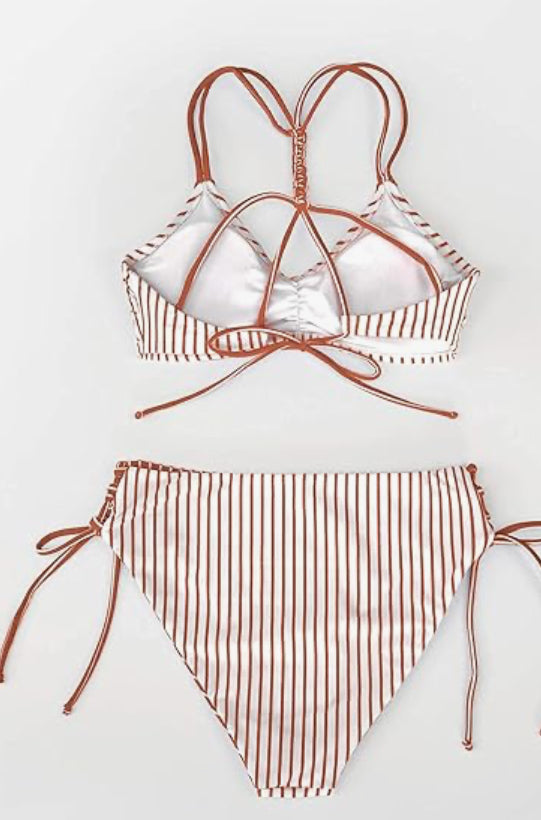 CUPSHE Women's Back Braided Straps Reversible Bottem Strappy Lace Up Bikini