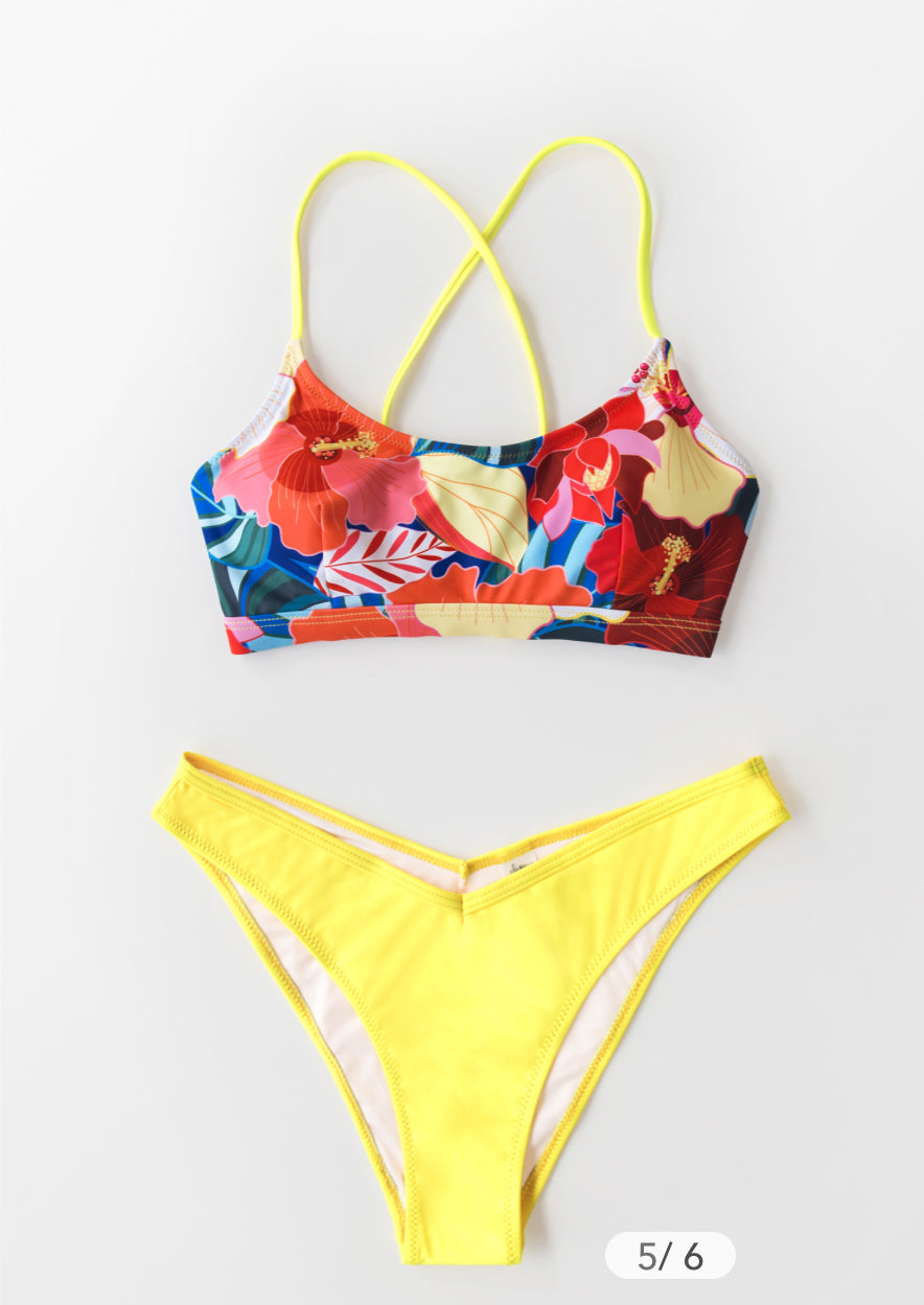 CUPSHE Bright Floral Print Bikini