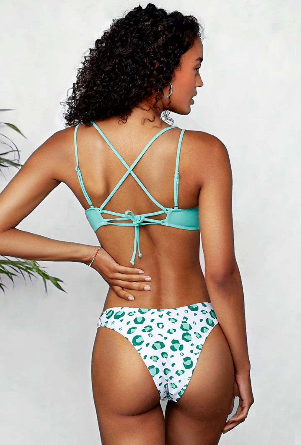 CUPSHE Lace-up bikini set with leopard print in green