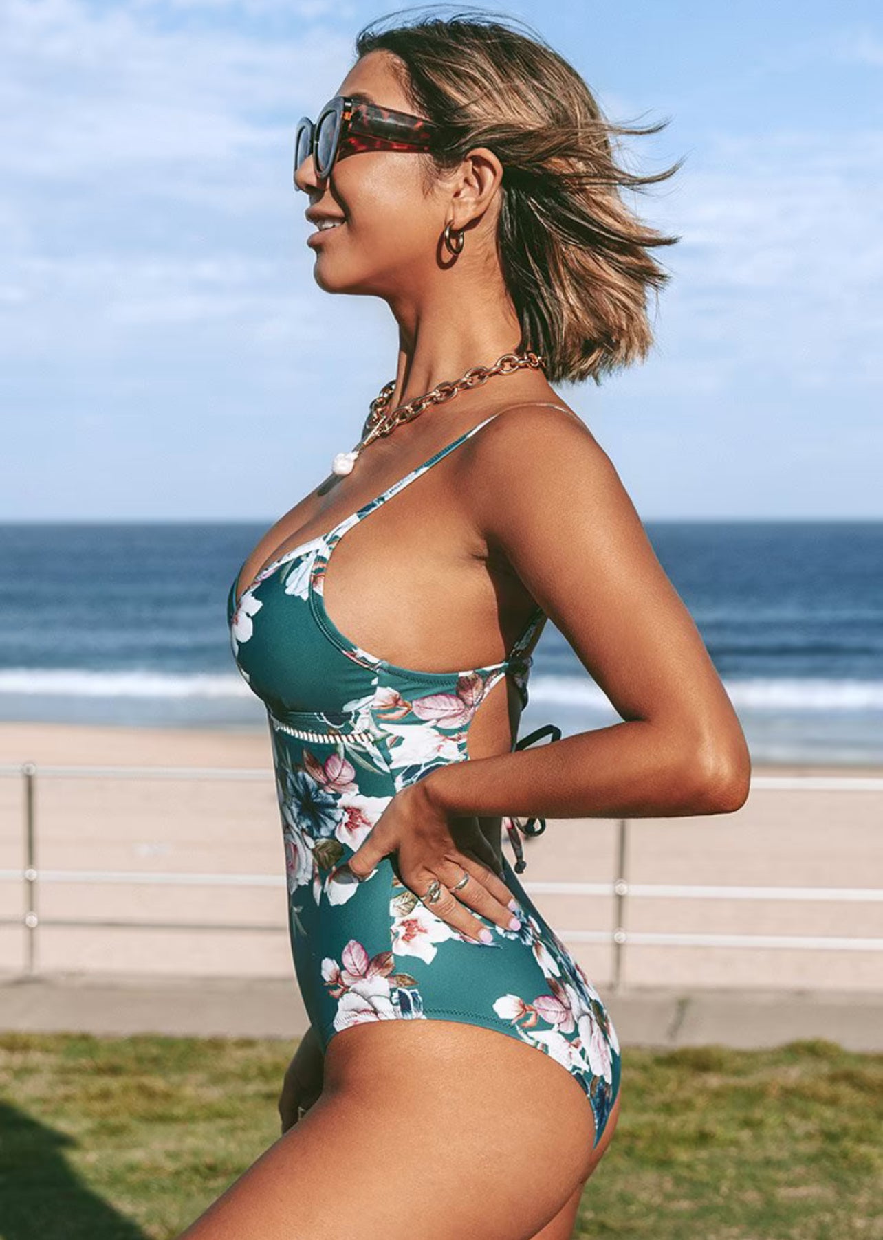 CUPSHE Green Floral Lace Up One Piece Swimsuit