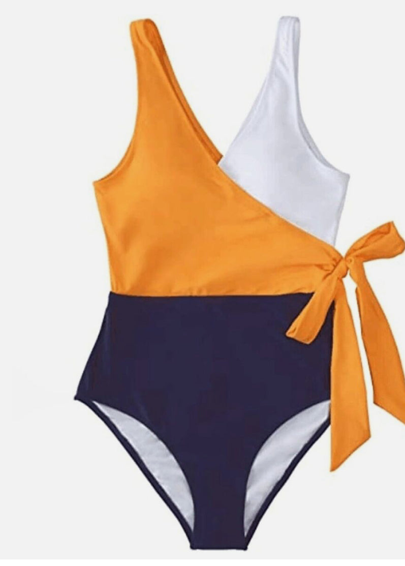 CUPSHE Women's One Piece Swimsuit Wrap Color Block Tie Side Bathing Suit