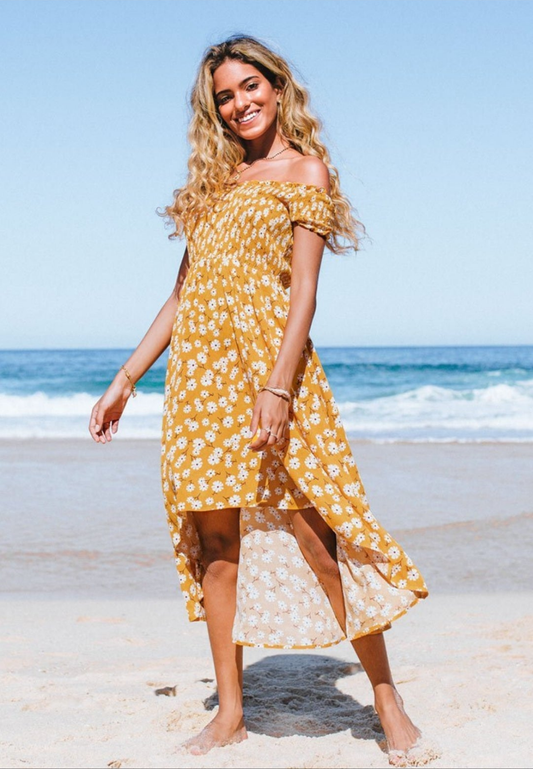 CUPSHE Frances yellow floral daisy print smocked dress
