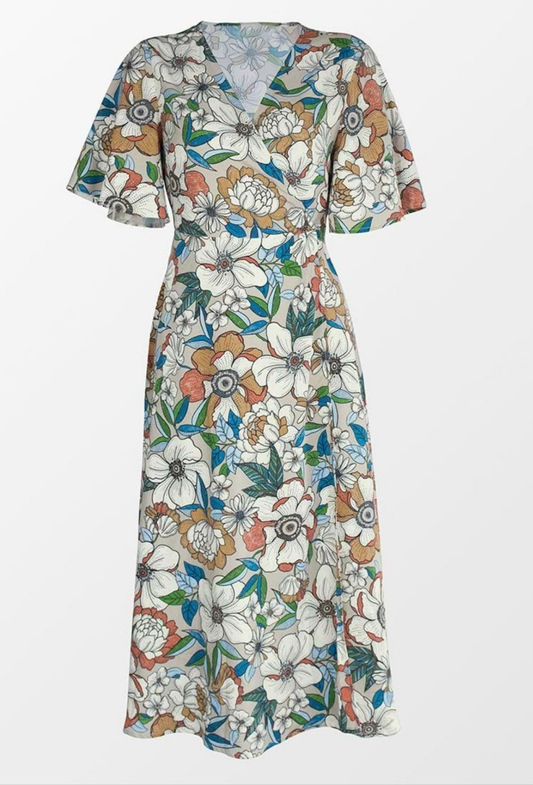 CUPSHE Scarlett v-neck floral midi summer dresd