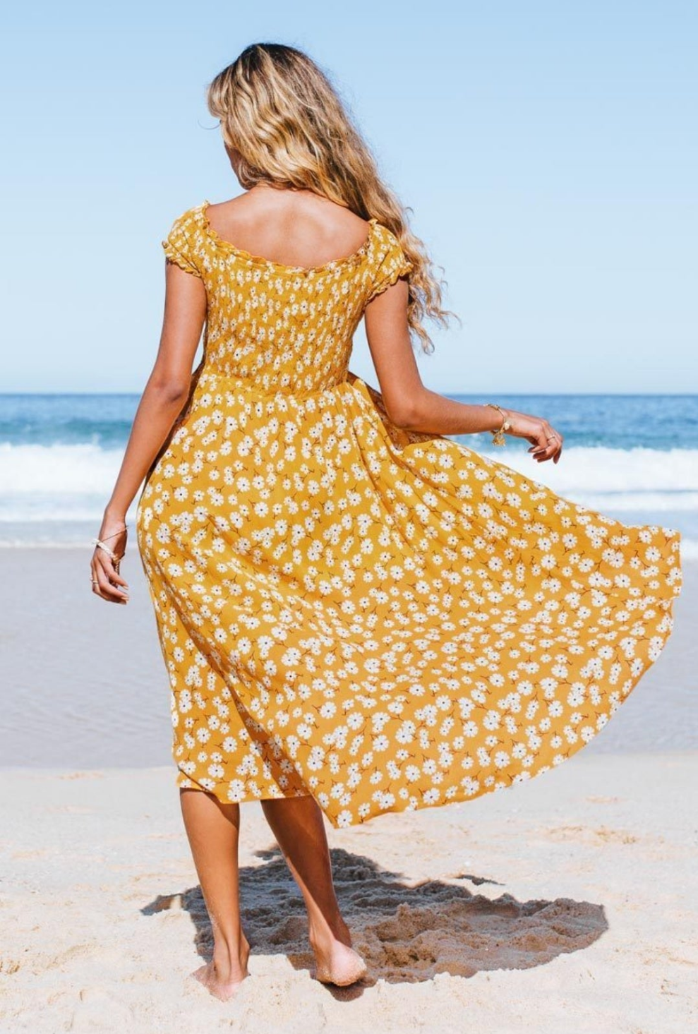 CUPSHE Frances yellow floral daisy print smocked dress