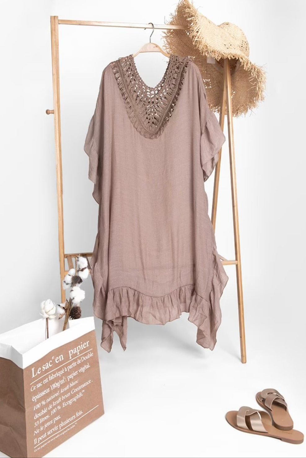 CUPSHE Jacquelyn beige crochet trim beach cover up