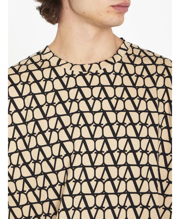VALENTINO GARAVANI
Toile Iconographe print t-shirt