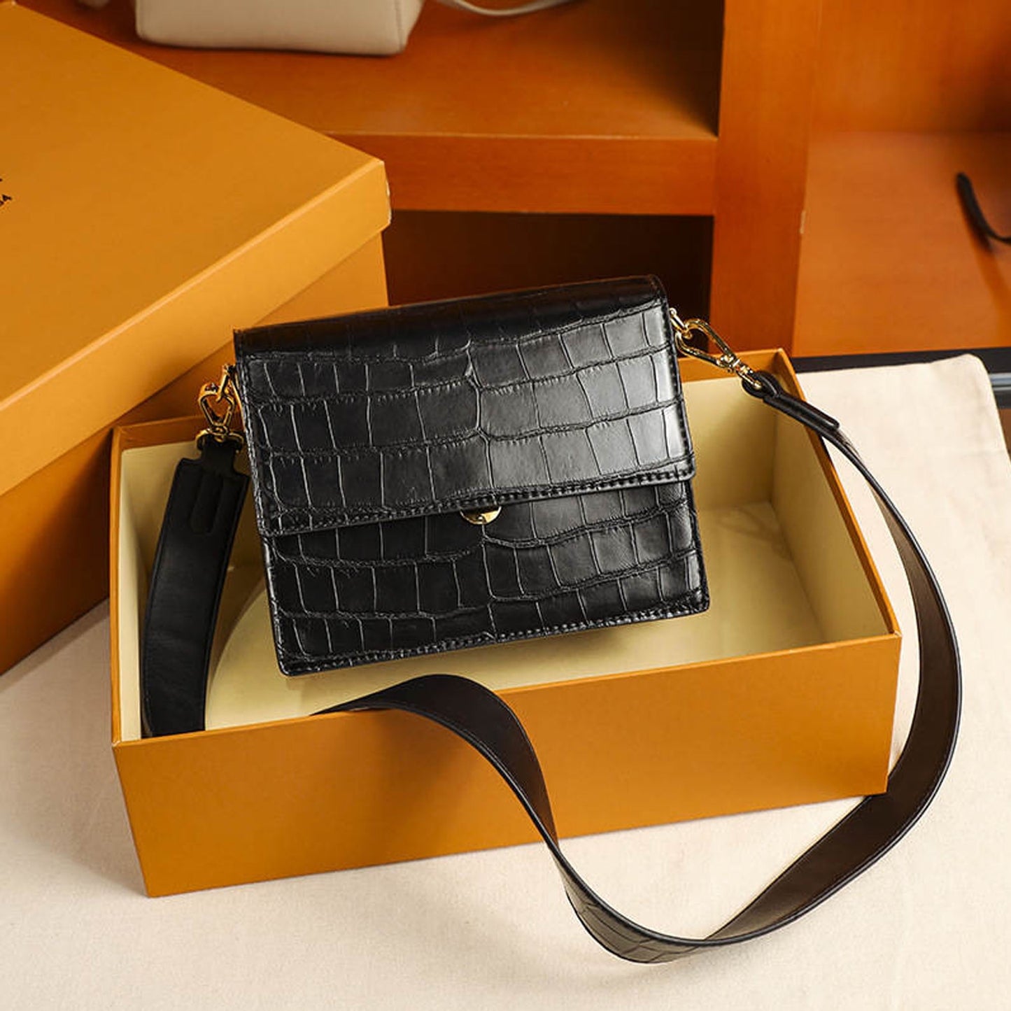 Women's Handbag, Leather Shoulder Bag Mini Flap Crossbody Bag